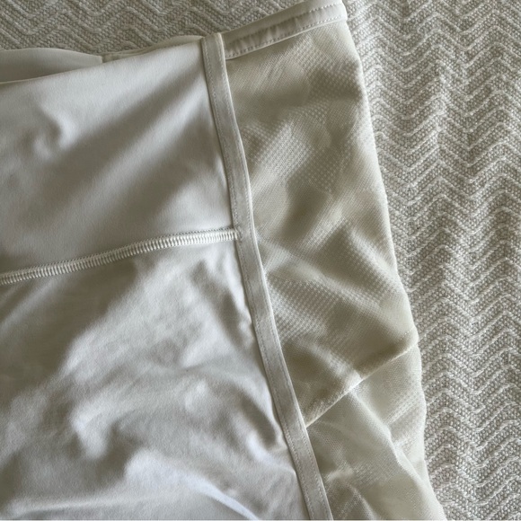 Lululemon leggings Mesh Floral Side - Picture 2 of 11